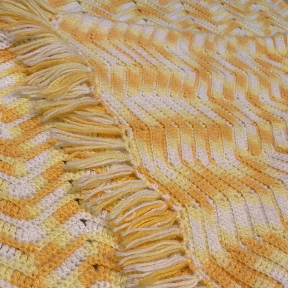Cozy Shades of Yellow and‎ White Handmade Chevron Knit Blanket